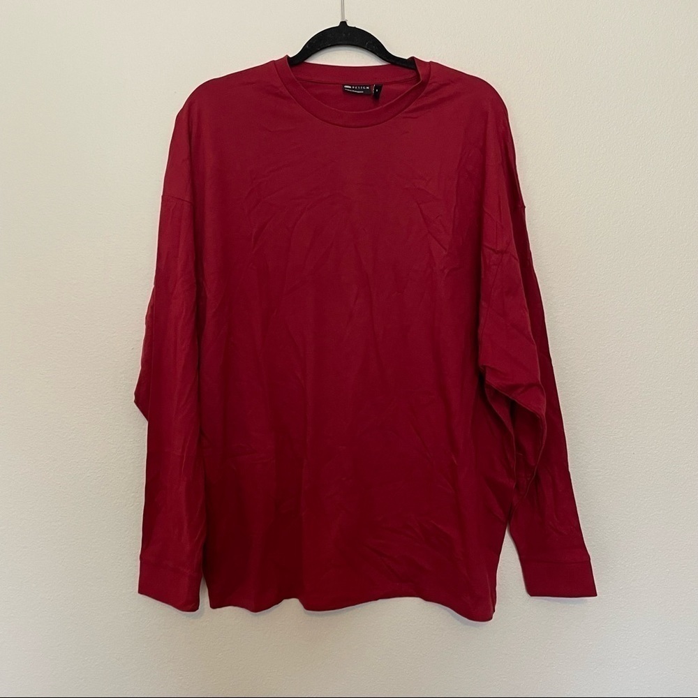 NWOT asos red crewneck long sleeve mens top sz.M